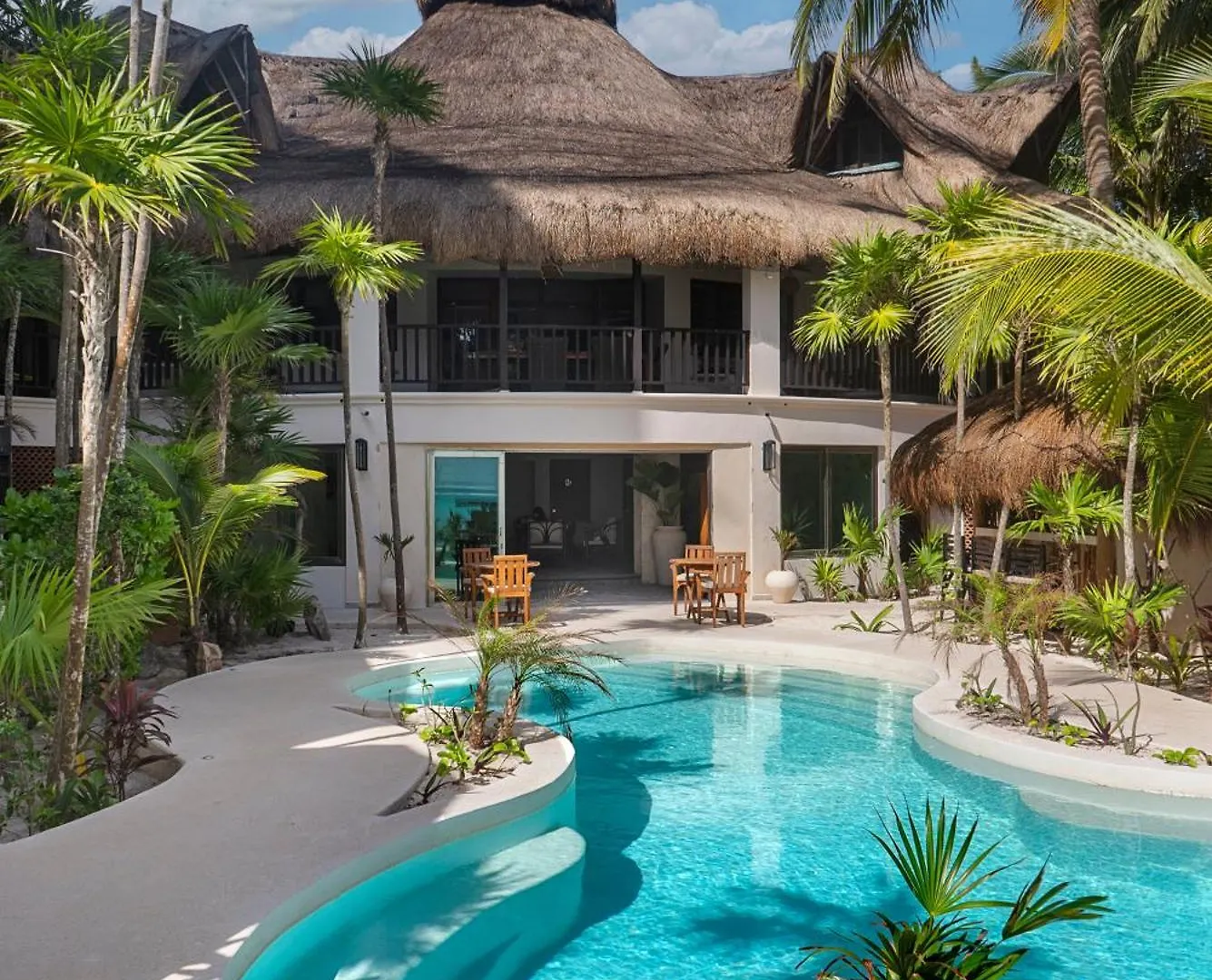 Hotel Mantaray Tulum